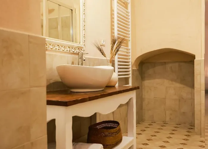 Corte Degli Angeli - Typical Salento Bed & Breakfast 3*